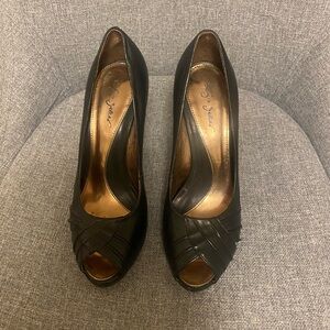 Sergio Zelcer leather and stacked heel peep toe heels